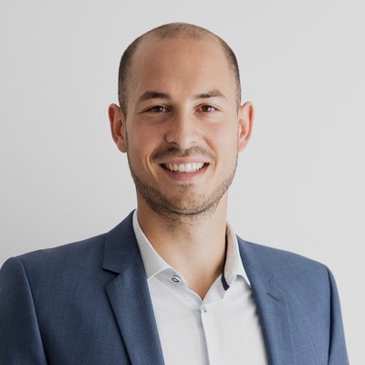 Philipp Herzog, Bankkaufmann und unabhängiger Versicherungsmakler